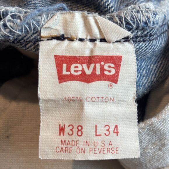 Vintage Levis 501 Made in USA 38 x 34 80s SF faded blue straight 35 x 30 button - Picture 2 of 16